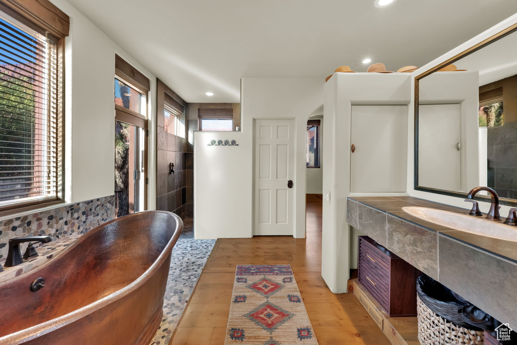 Photo 22 for MLS #2110249 at 1060 W Wintook Dr