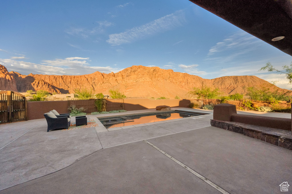 Photo 46 for MLS #2110249 at 1060 W Wintook Dr