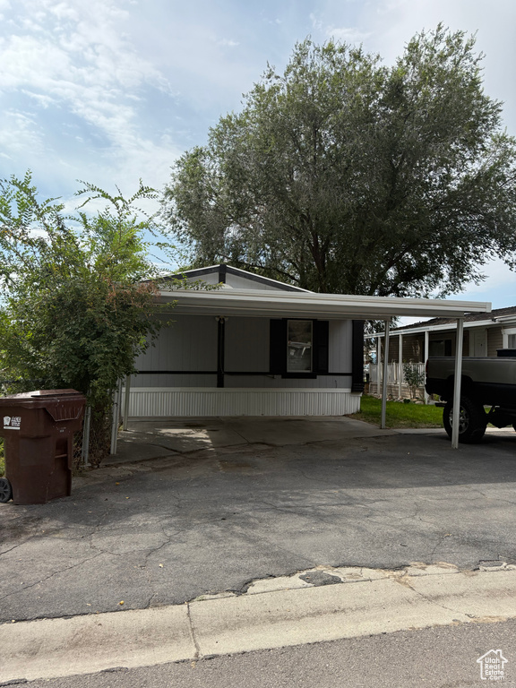 Photo 3 for MLS #2110256 at 7067 W Palomino Dr #93
