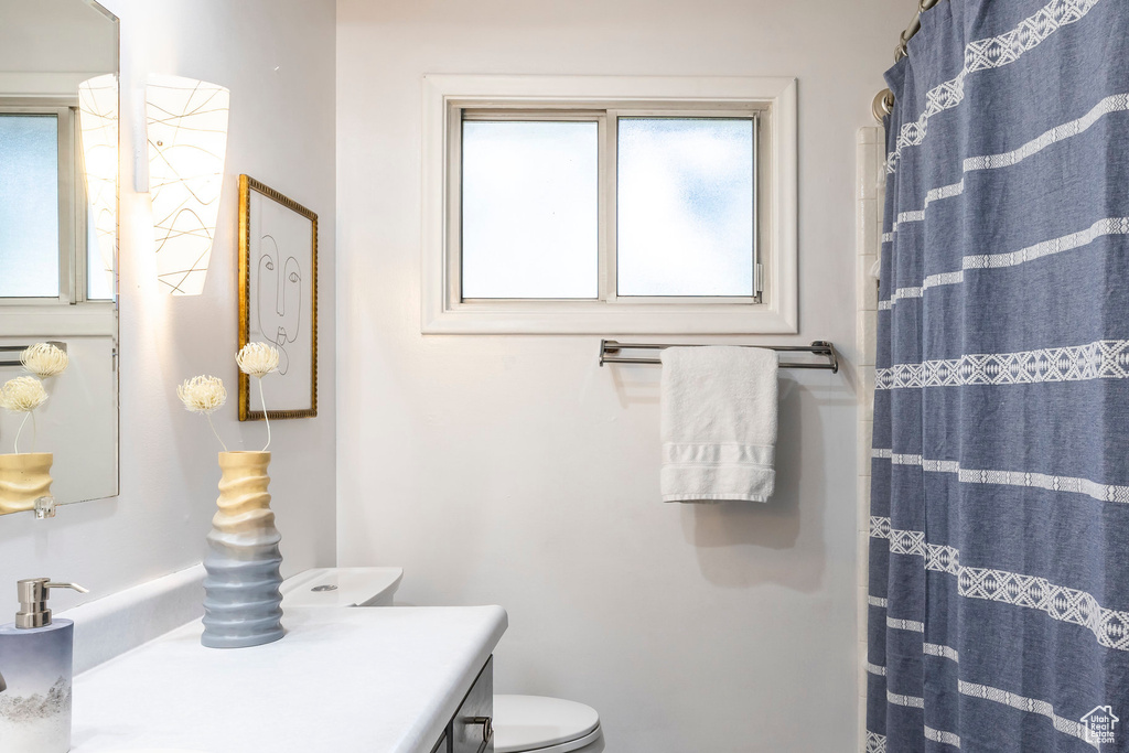 669 N COLORADO ST Salt Lake City, UT 84116