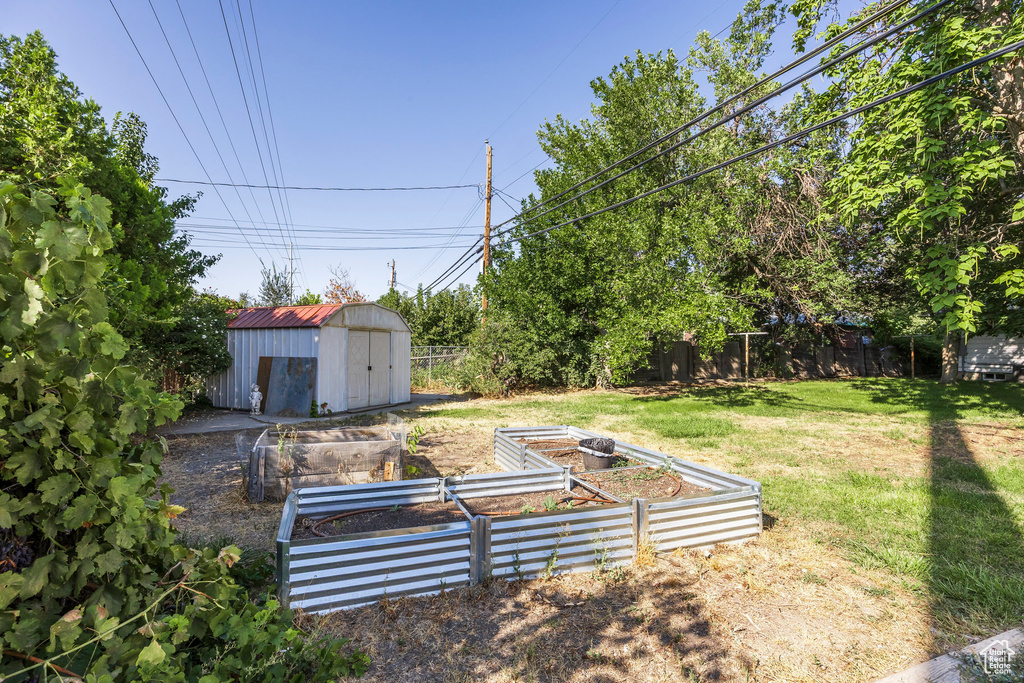 669 N COLORADO ST Salt Lake City, UT 84116