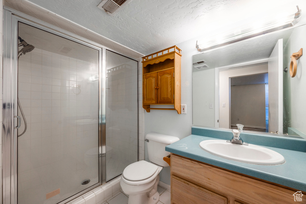 Photo 14 for MLS #2110282 at 1582 E Zenith Ave