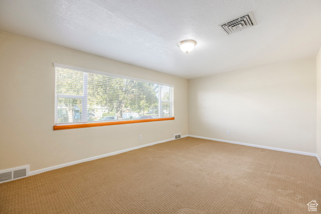 Photo 29 for MLS #2110282 at 1582 E Zenith Ave