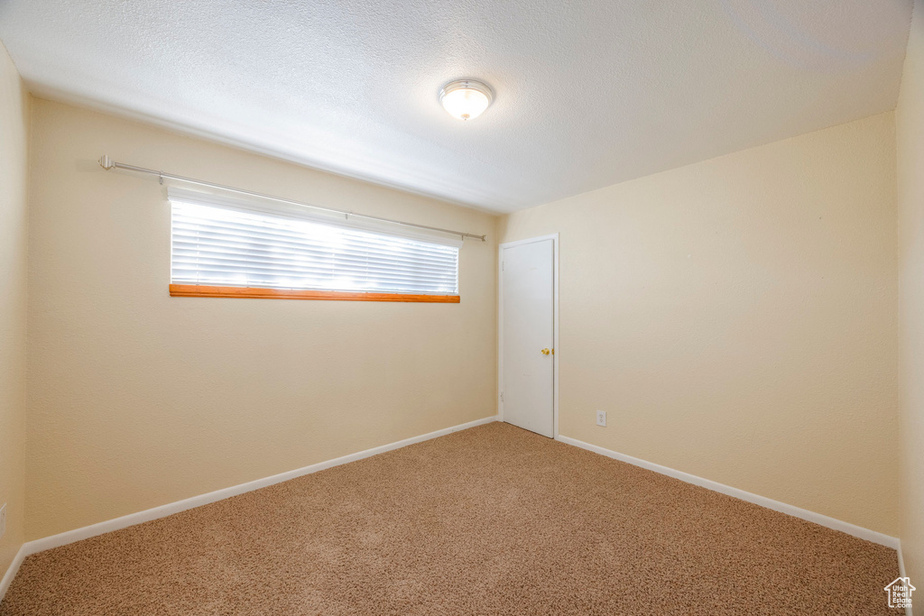 Photo 25 for MLS #2110282 at 1582 E Zenith Ave