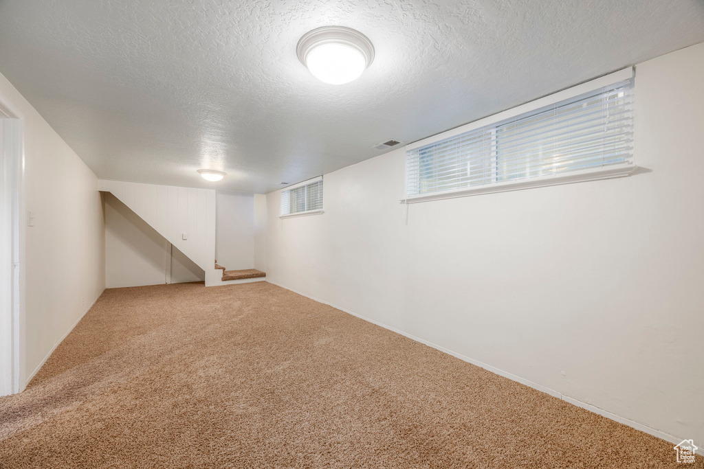 Photo 17 for MLS #2110282 at 1582 E Zenith Ave