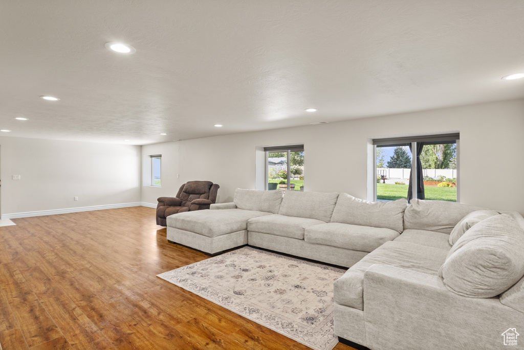 256 W PEAR ST Grantsville, UT 84029