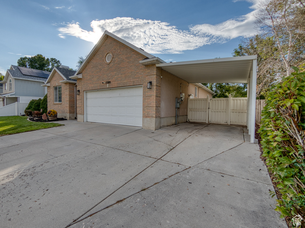 7380 S BALBOA DR Midvale, UT 84047