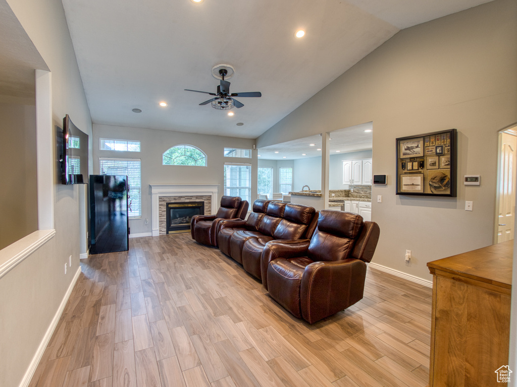 7380 S BALBOA DR Midvale, UT 84047