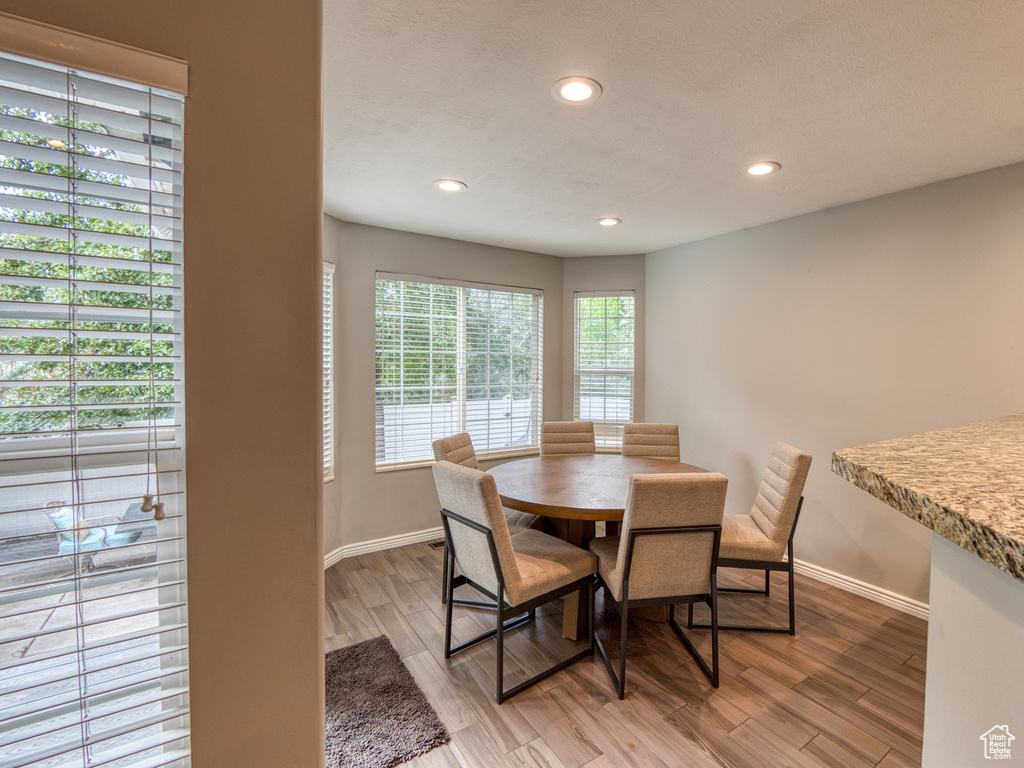 7380 S BALBOA DR Midvale, UT 84047