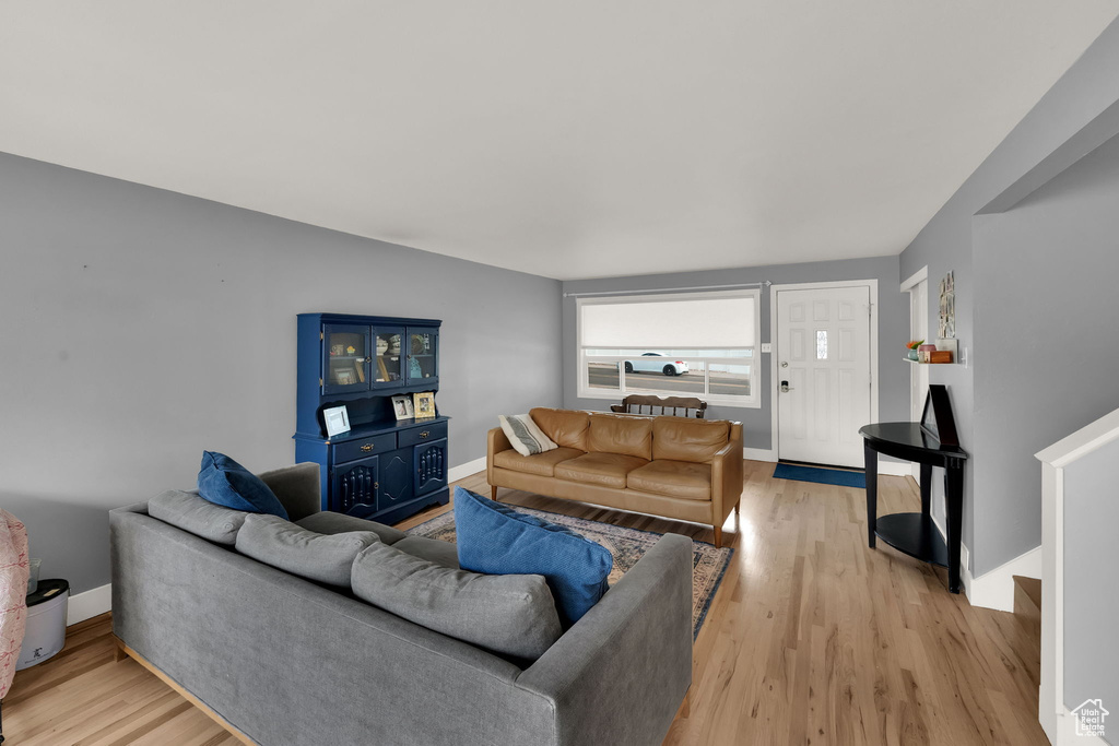 Photo 9 for MLS #2110299 at 3113 E Upland