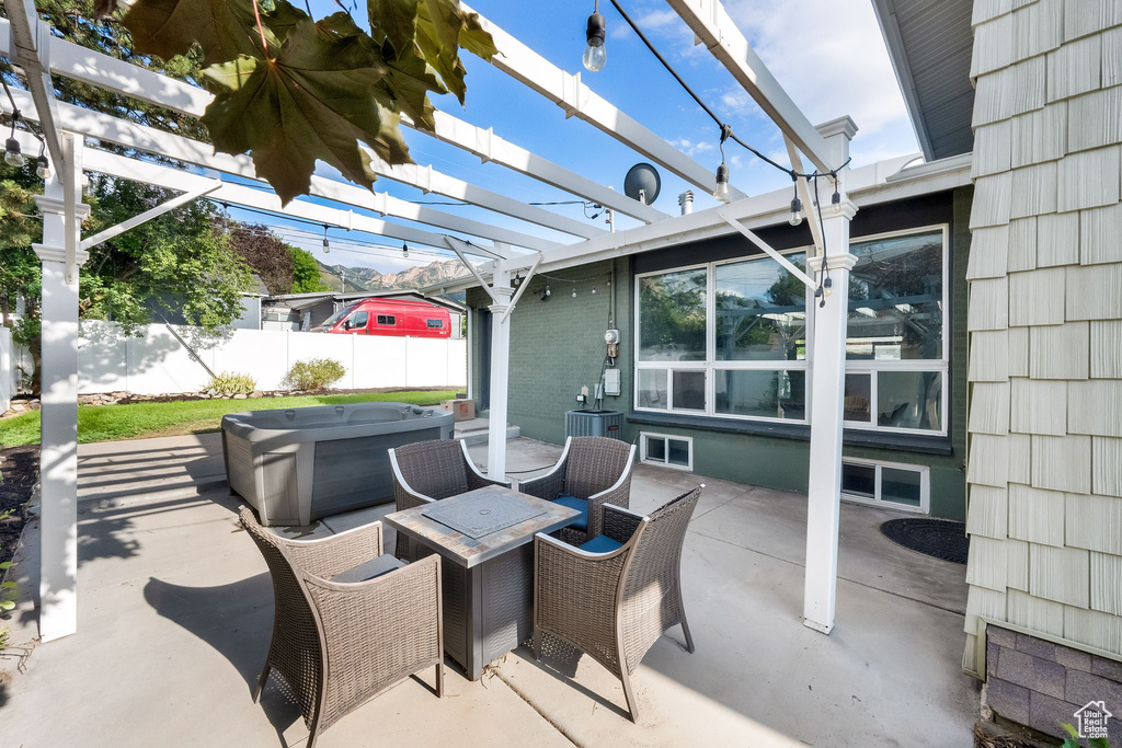 Photo 5 for MLS #2110299 at 3113 E Upland