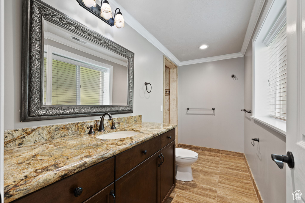 8002 S SIESTA DR Sandy, UT 84093