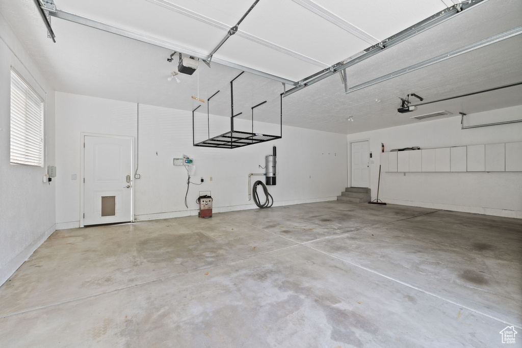 8002 S SIESTA DR Sandy, UT 84093