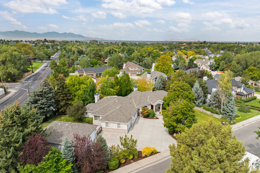8002 S SIESTA DR Sandy, UT 84093