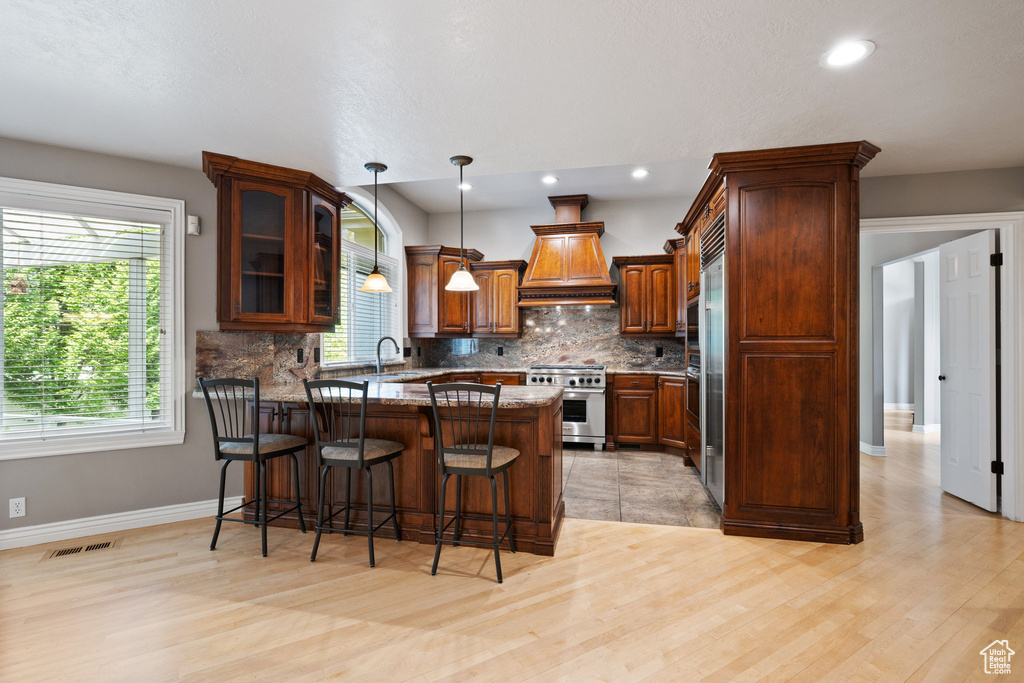 8002 S SIESTA DR Sandy, UT 84093