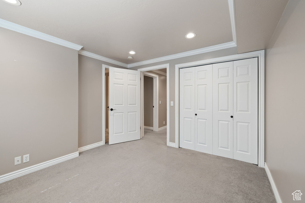 8002 S SIESTA DR Sandy, UT 84093