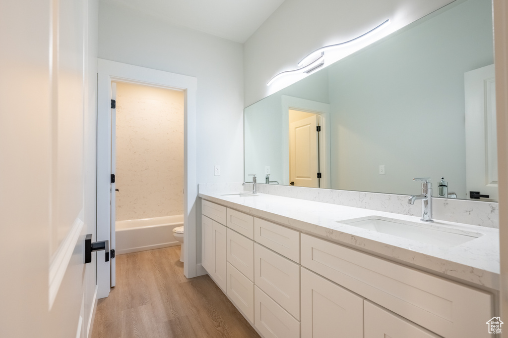 Photo 9 for MLS #2110313 at 1616 W 3125 North #7