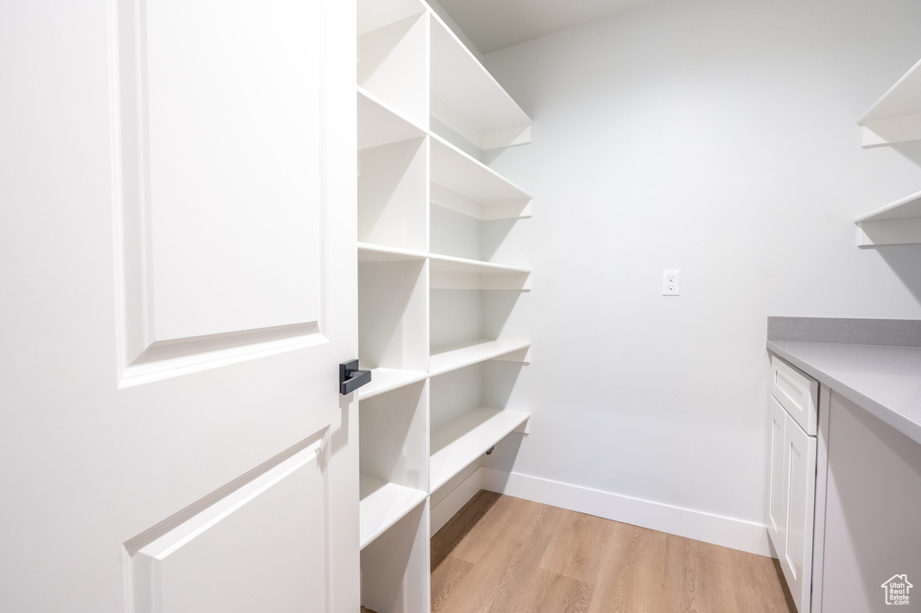 Photo 6 for MLS #2110313 at 1616 W 3125 North #7