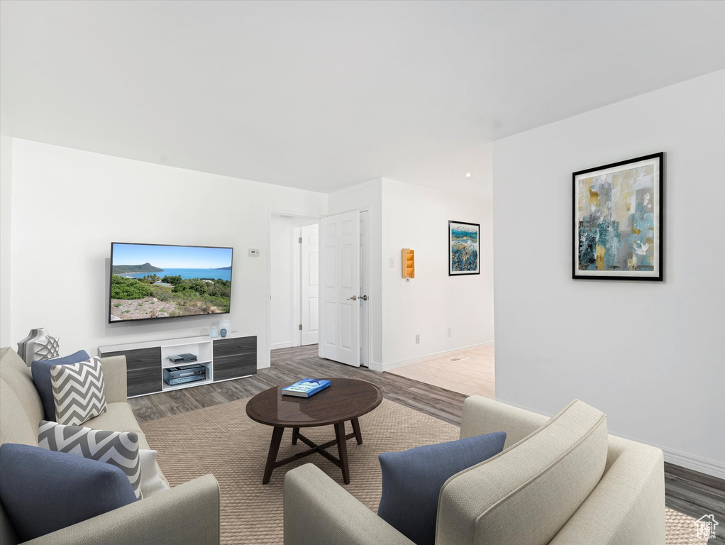 Photo 6 for MLS #2110321 at 2070 E 3335 South #13