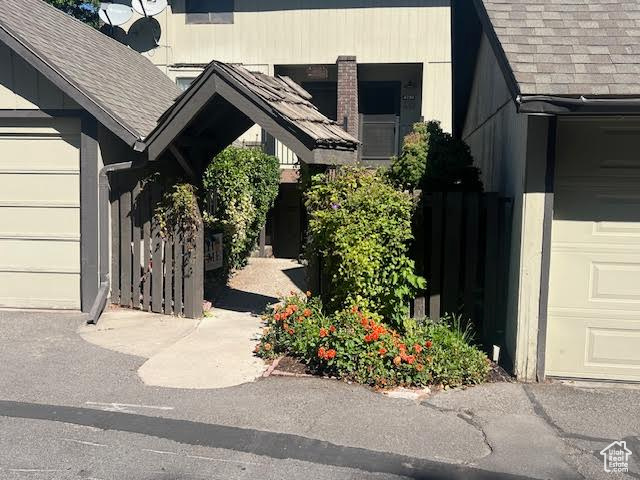 Photo 2 for MLS #2110327 at 4738 S Woodduck Ln