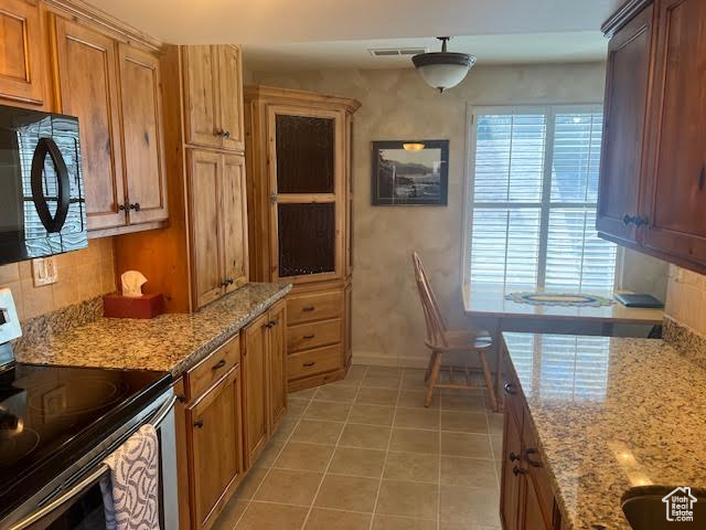 Photo 6 for MLS #2110327 at 4738 S Woodduck Ln