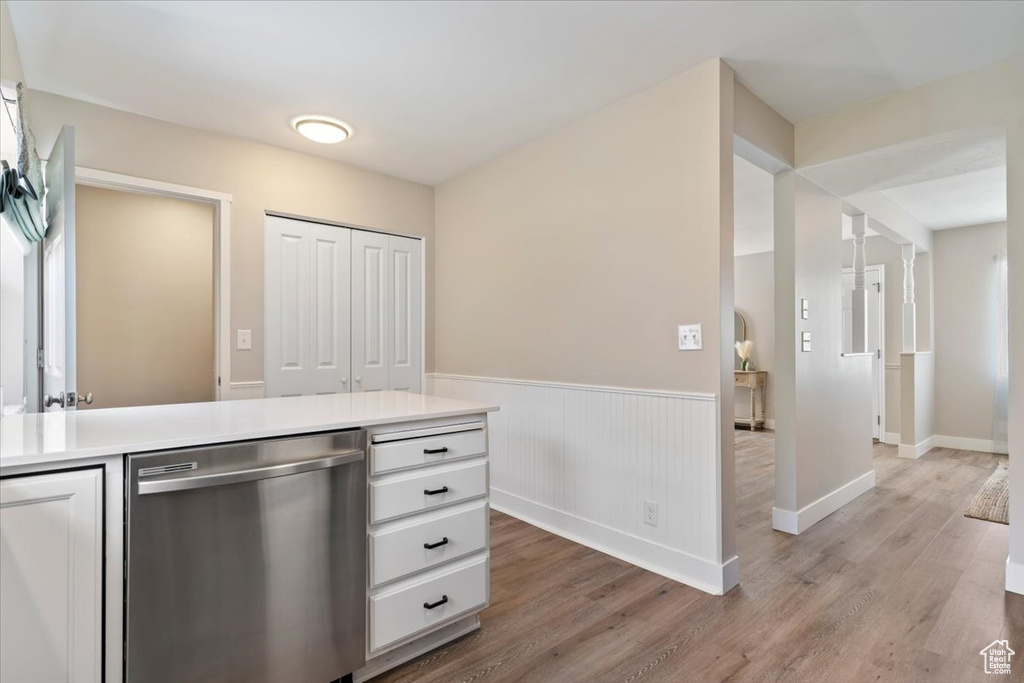 Photo 10 for MLS #2110331 at 3880 Raymond Ave