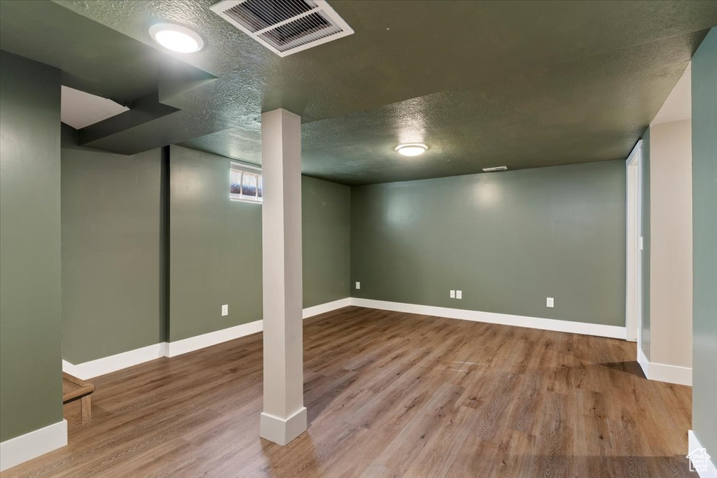 Photo 20 for MLS #2110331 at 3880 Raymond Ave
