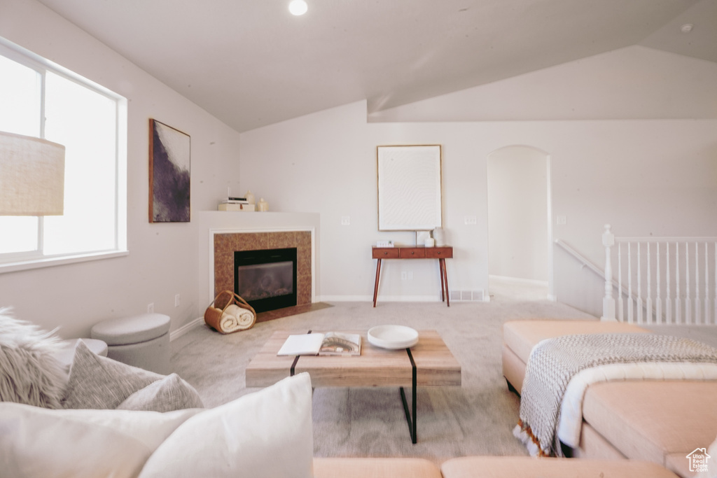 Photo 4 for MLS #2110334 at 4115 E Comanche St