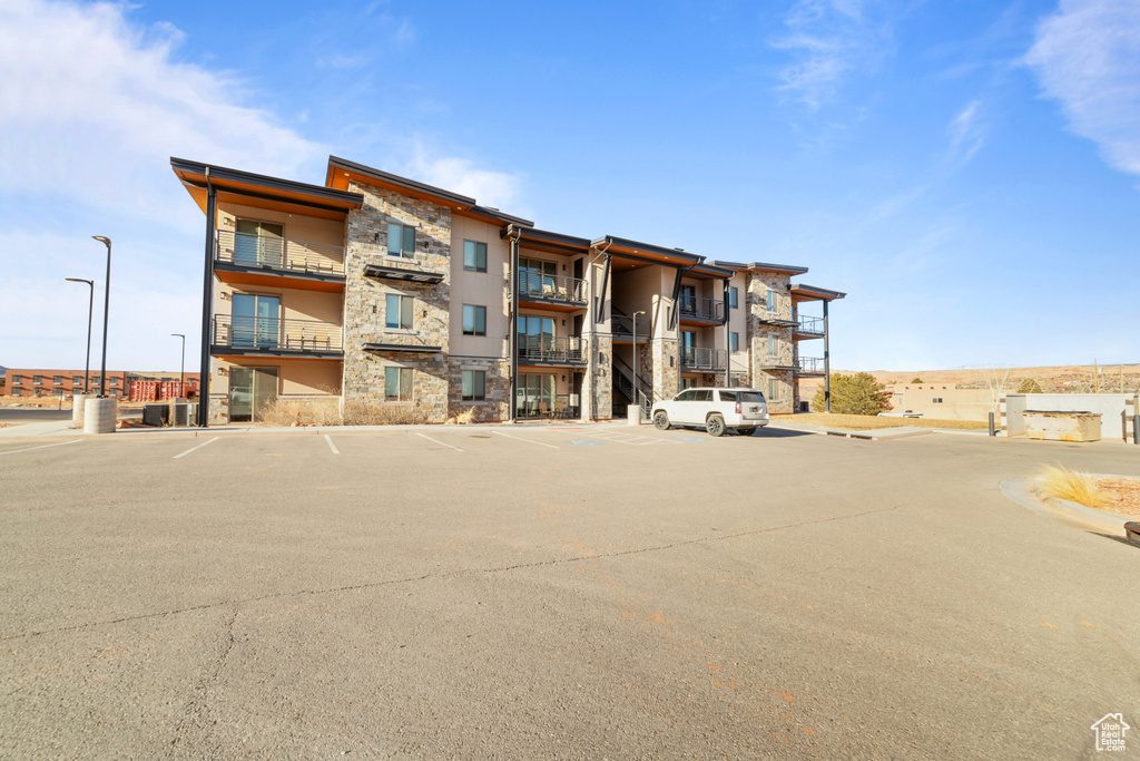 2331 MESA RD #D-12 Moab, UT 84532