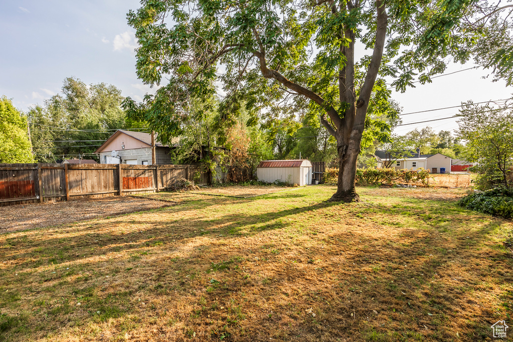 1220 S REDWOOD DR Salt Lake City, UT 84104