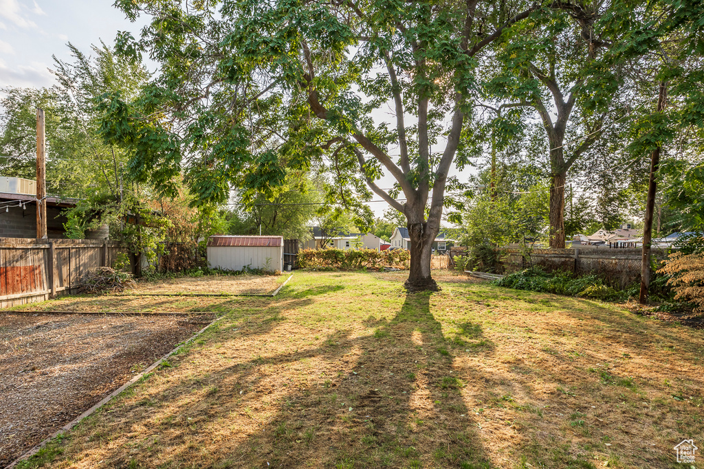 1220 S REDWOOD DR Salt Lake City, UT 84104