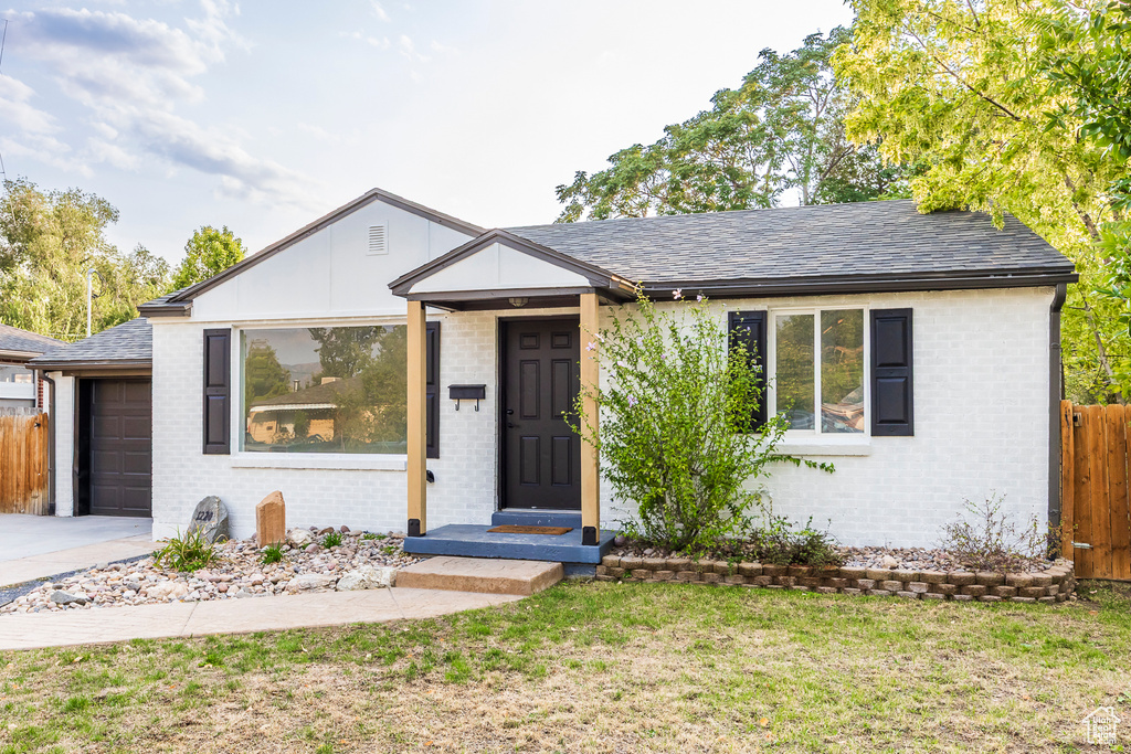 1220 S REDWOOD DR Salt Lake City, UT 84104