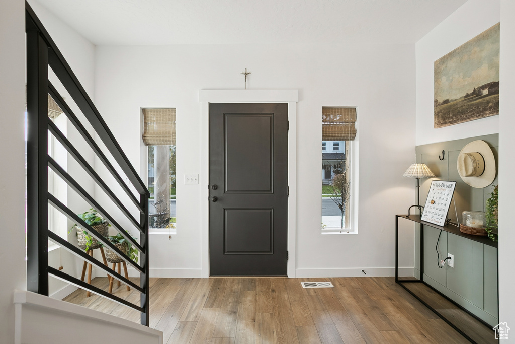 Photo 4 for MLS #2110367 at 5084 N Espalier Dr