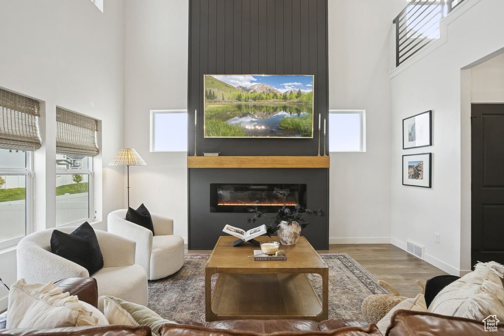 Photo 8 for MLS #2110367 at 5084 N Espalier Dr