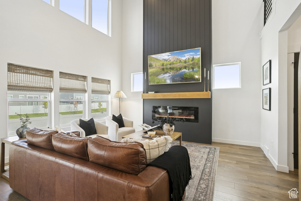 Photo 7 for MLS #2110367 at 5084 N Espalier Dr