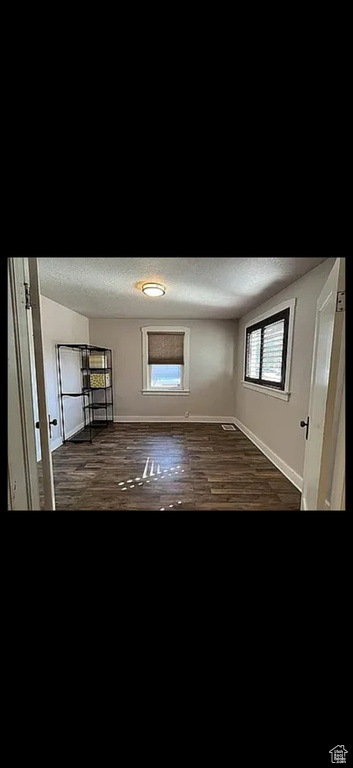 Photo 11 for MLS #2110378 at 866 W Pacific Ave