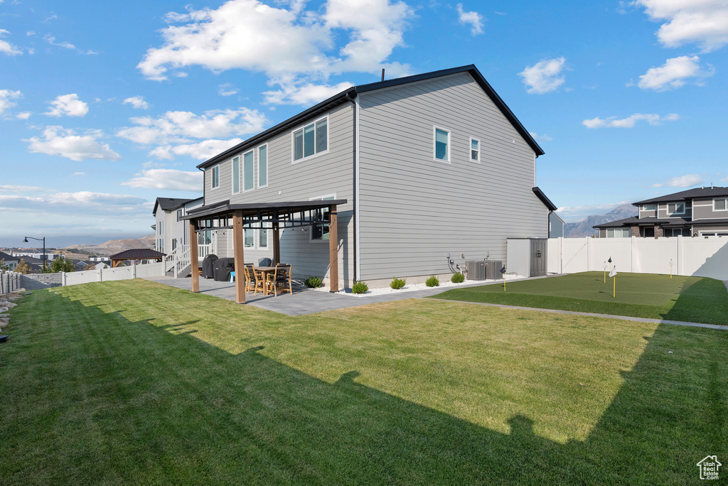 2489 N PAINTBRUSH DR Saratoga Springs, UT 84045