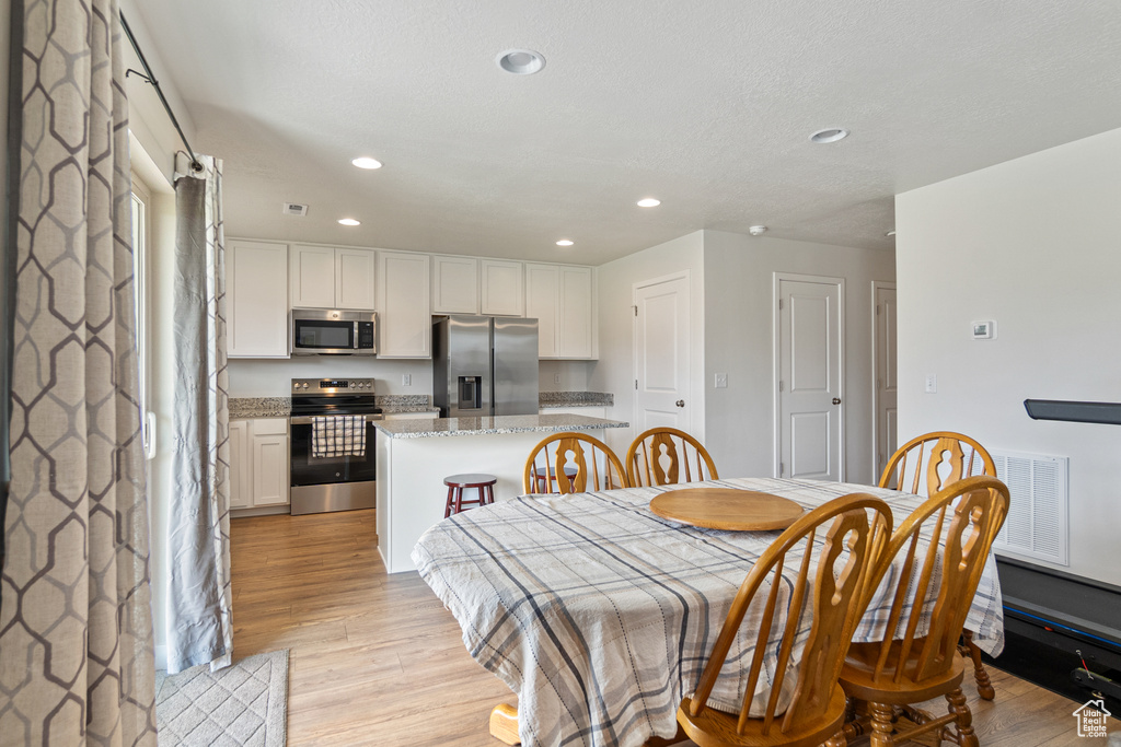 2475 W 2940 S Syracuse, UT 84075