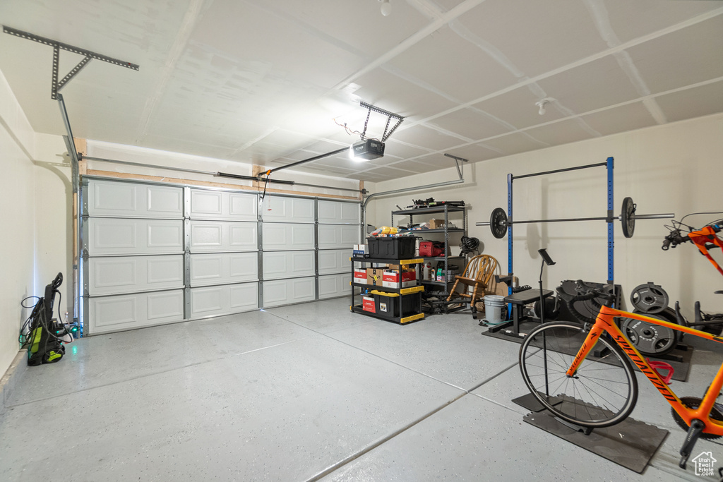 2475 W 2940 S Syracuse, UT 84075