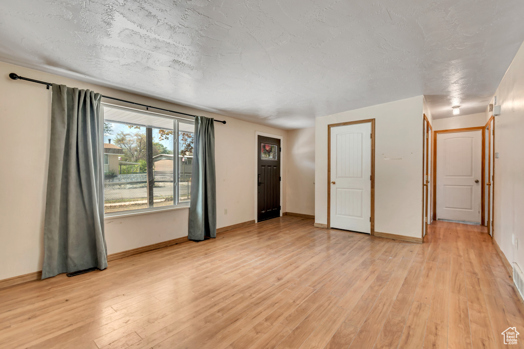 Photo 4 for MLS #2110409 at 7989 S 3725 West