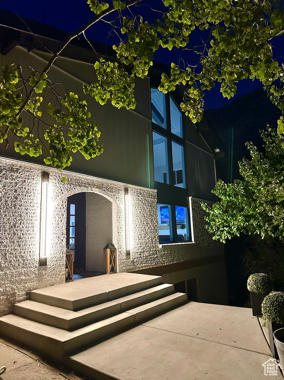 3442 NAVAJO LN Provo, UT 84604