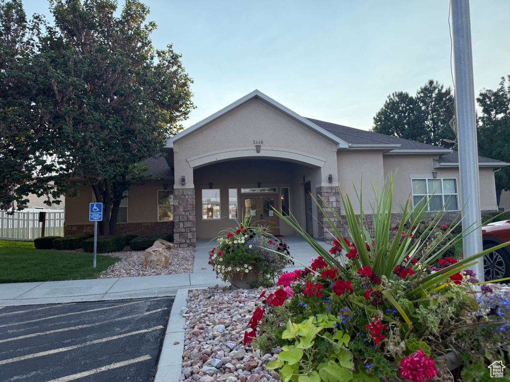 6919 W ASHBY WAY West Valley City, UT 84128