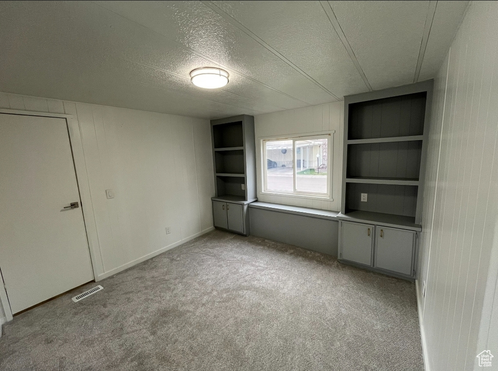 Photo 4 for MLS #2110451 at 276 N Winter St