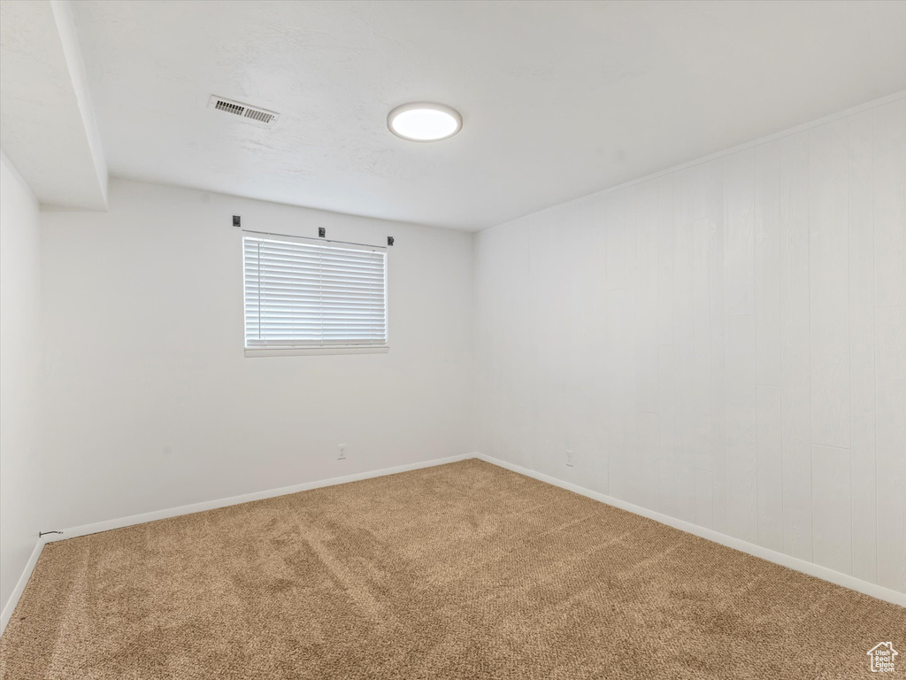 6063 S AQUARIUS DR Kearns, UT 84118