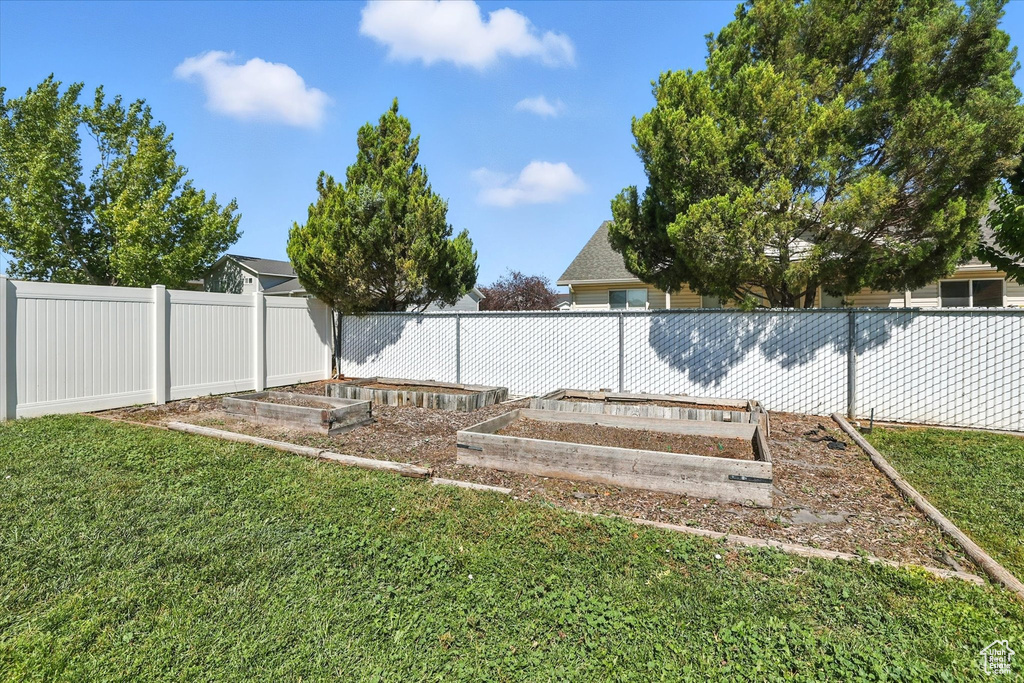 476 W 450 N Tremonton, UT 84337