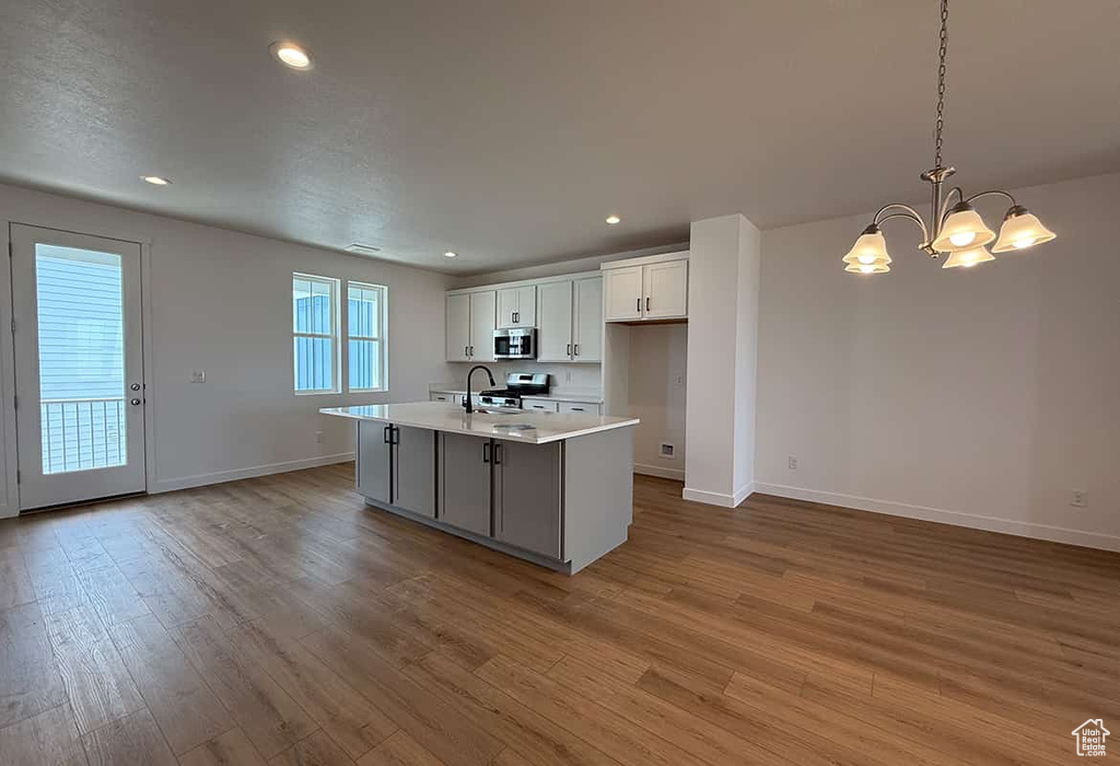 Photo 6 for MLS #2110471 at 7043 W South Jordan Pkwy