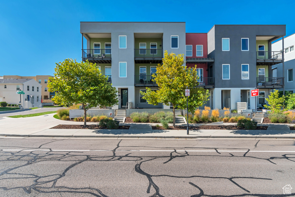5262 W SOUTH JORDAN PKWY South Jordan, UT 84009