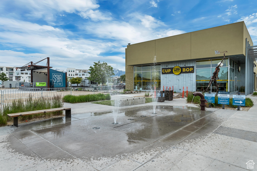 5262 W SOUTH JORDAN PKWY South Jordan, UT 84009