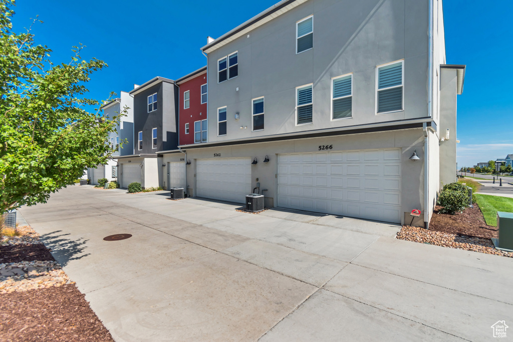 5262 W SOUTH JORDAN PKWY South Jordan, UT 84009