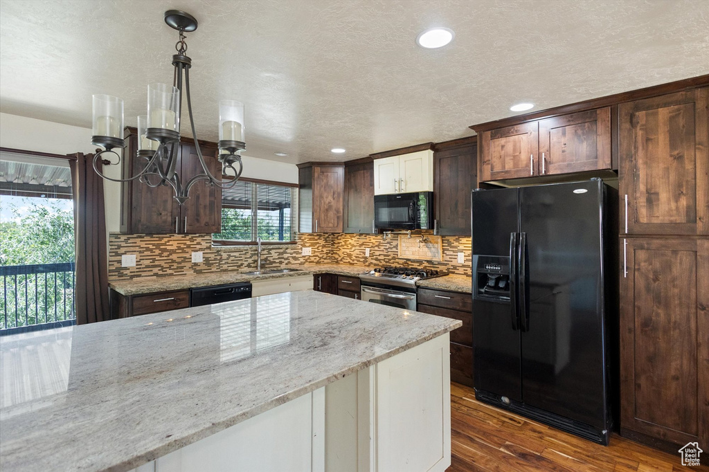 Photo 7 for MLS #2110507 at 8492 S Mesa Dr